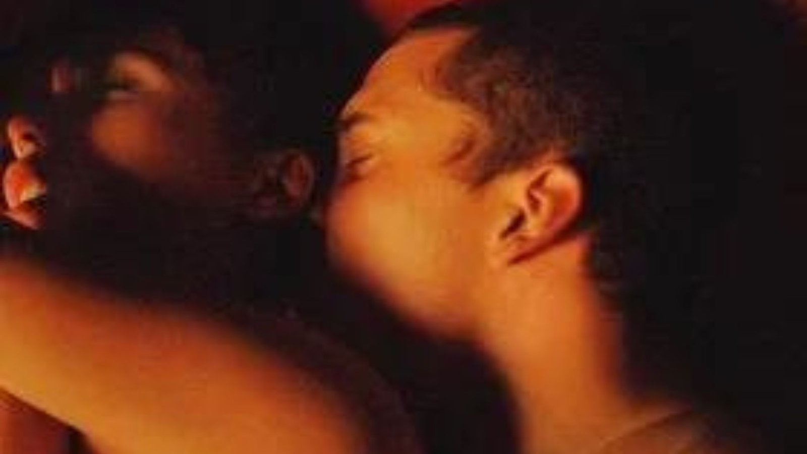 Tra “porno che fanno russare” e amori saffici lerotismo al festival di Cannes