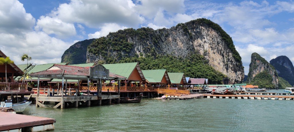 Villaggio di Koh Panyee, baia di Phang Nga