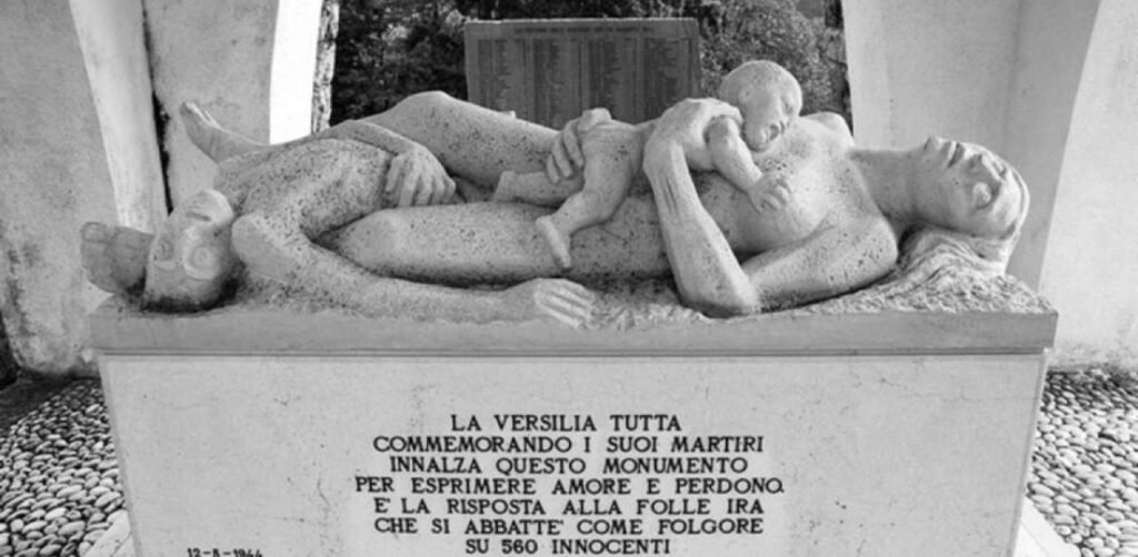 Statua di Vinca fatta per commemorare gli innocenti uccisi dai fascisti. Soggetto del documentario di Michelangelo Ricci La dea di pietra